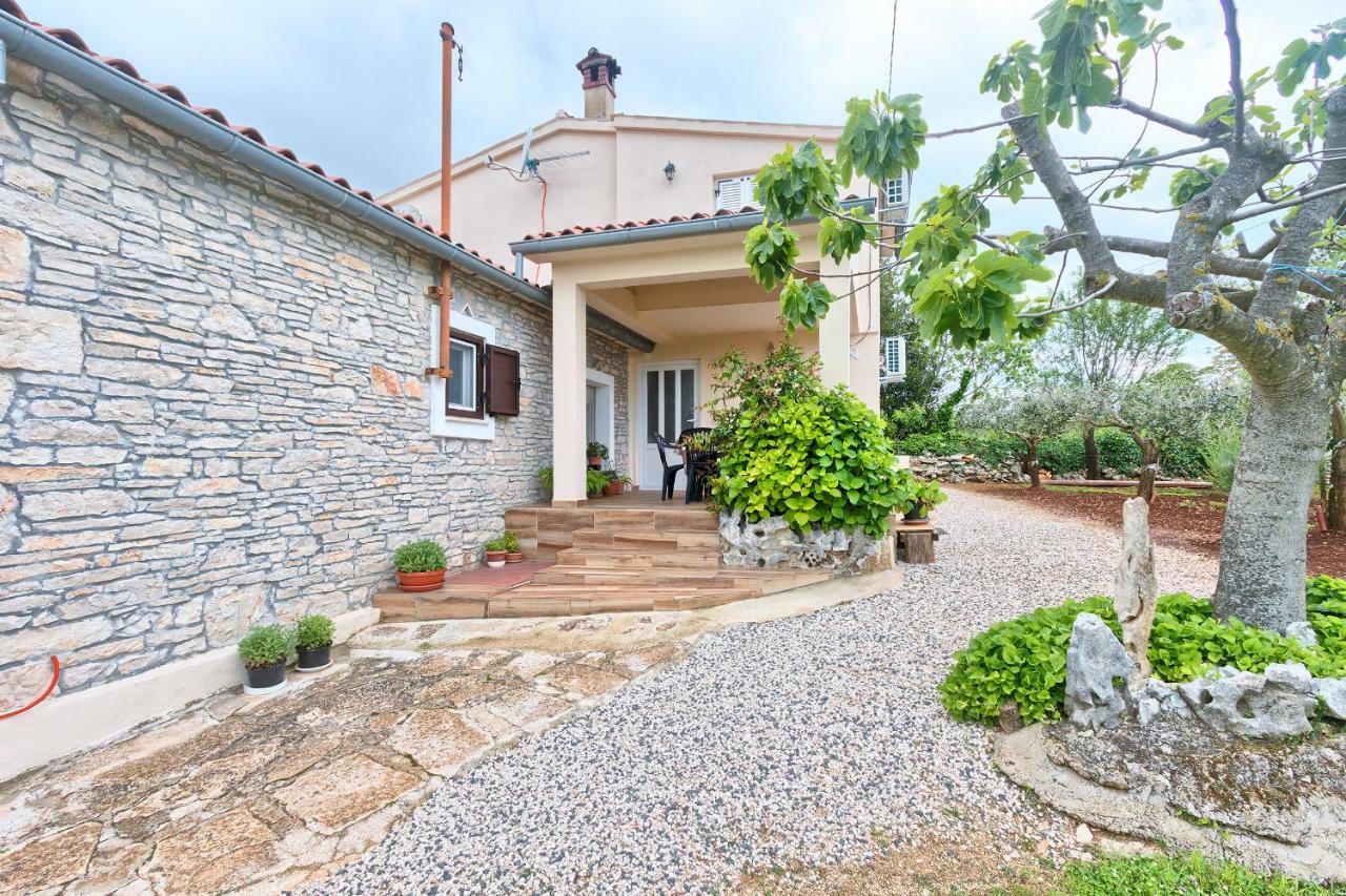 Haus Glavani Barban Kültér fotó