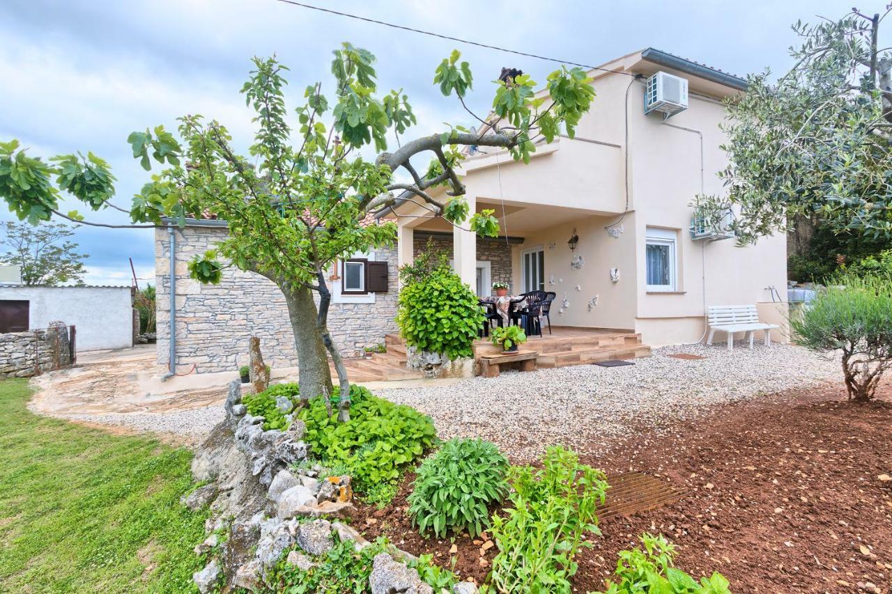 Haus Glavani Barban Kültér fotó